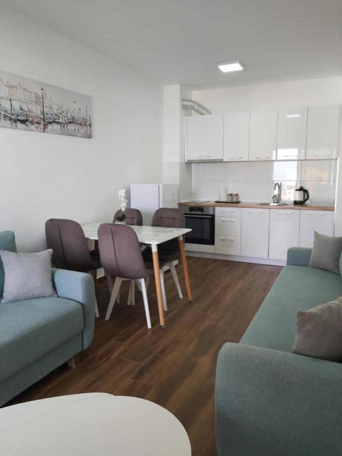 Apartmani Aida Dobra Voda Extérieur photo